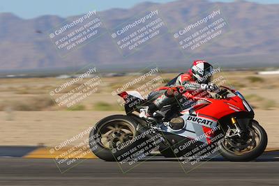 media/Nov-11-2023-SoCal Trackdays (Sat) [[efd63766ff]]/Turn 8 Set 1 (1030am)/